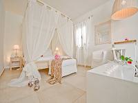Kavos hotel in Naxos Island - Apartments, Villas, Suites